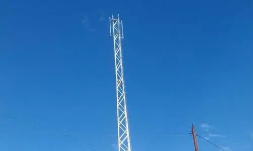 Concluídas as obras de instalação da torre de celular em Carinhanha 
