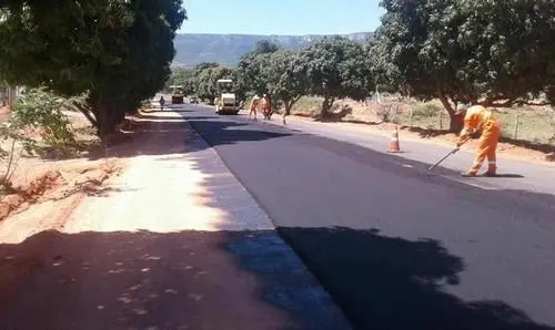  “Estamos na reta final”, afirma Ivana sobre obras da estrada de Mutans