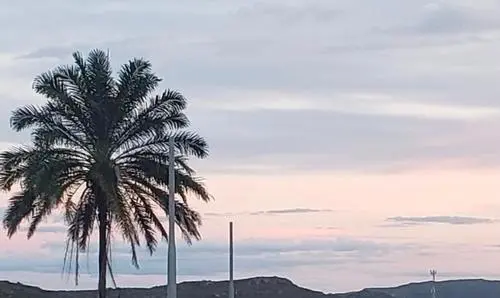Trabalho da deputada garante retomada de obras de iluminação pública em Mucugê