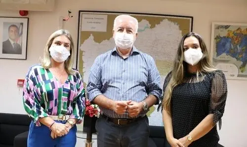 Após pedido de Ivana, Seinfra autoriza obras de iluminação pública em Lençóis 