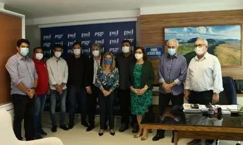 Ivana e prefeita de Matina se reúnem com o senador Otto Alencar