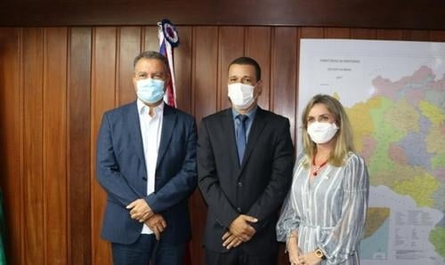 Governador autoriza pedidos da deputada e do prefeito para Malhada