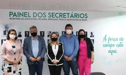 Apoio para os produtores de leite de Matina em pauta na Seagri
