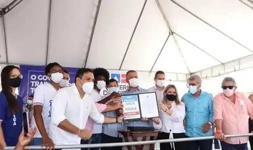 Com parceria de Ivana, Rui autoriza obras que somam R$20 milhões para Igaporã