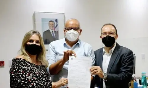 Assinado aditivo de convênio para agroindústria do alho em Novo Horizonte