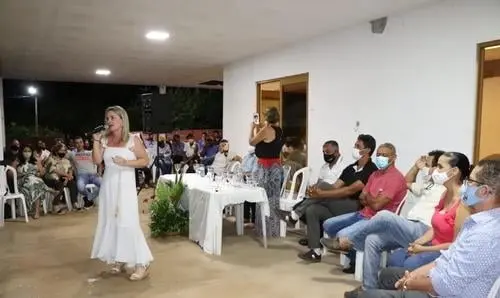 Grupo político de Pindaí reafirma compromisso com Ivana Bastos e Charles 