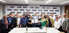 Ivana e Valtécio garantem mais de R$ 10 milhões em obras de pavimentação em Caetité