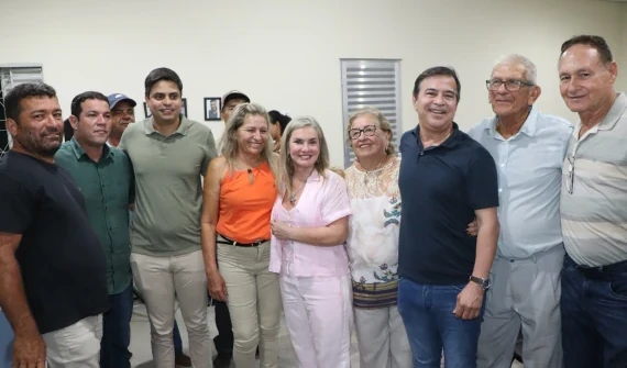 Ivana Bastos visita comunidades em Guanambi e anuncia obras de abastecimento de água