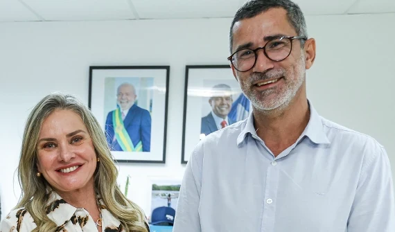 Ivana Bastos conquista avanços para ampliar acesso à água nos municípios