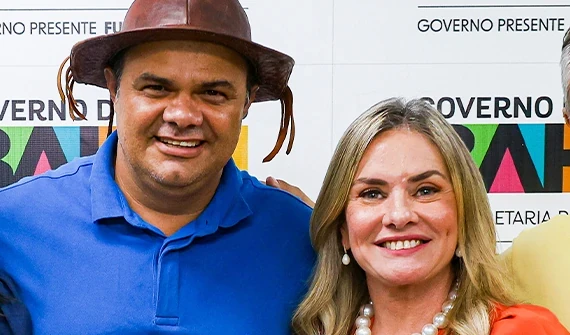 Ivana e Célio garantem obra de infraestrutura em Rio de Contas