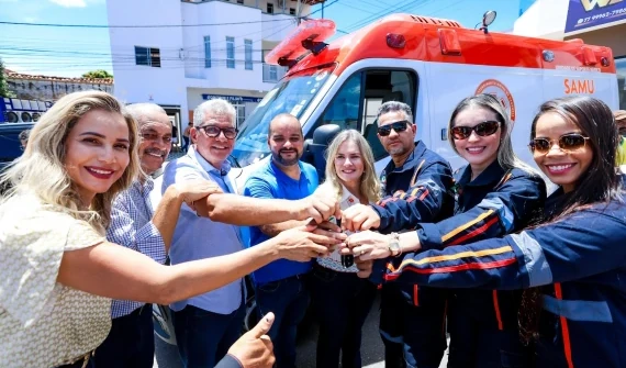 Ivana Bastos recebe título de Cidadã Malhadense e participa de entregas de investimentos em Palmas de Monte Alto