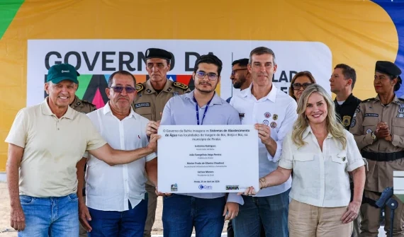 Ivana Bastos entrega investimentos em Pindaí e reafirma compromissos com o município