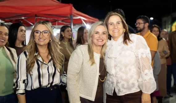 Ivana Bastos entrega equipamentos e celebra novas conquistas para Ibirapuã