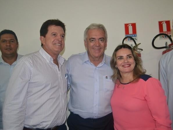 Ivana Bastos participa de ato do PR em apoio a Rui Costa e Otto Alencar