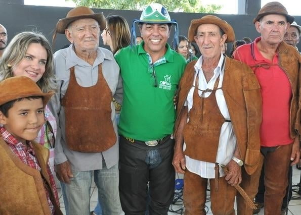 Deputada prestigia tradicional Missa do Vaqueiro de Lagoa Real