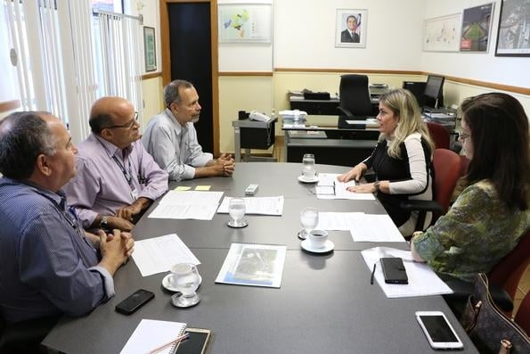 Ivana Bastos acompanha demandas na CONDER