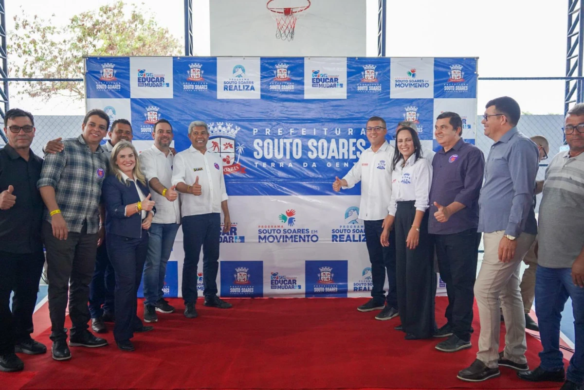 Ivana, governador Jerônimo e Lucas entregam investimentos para Souto Soares em celebração pelos 63 anos do município