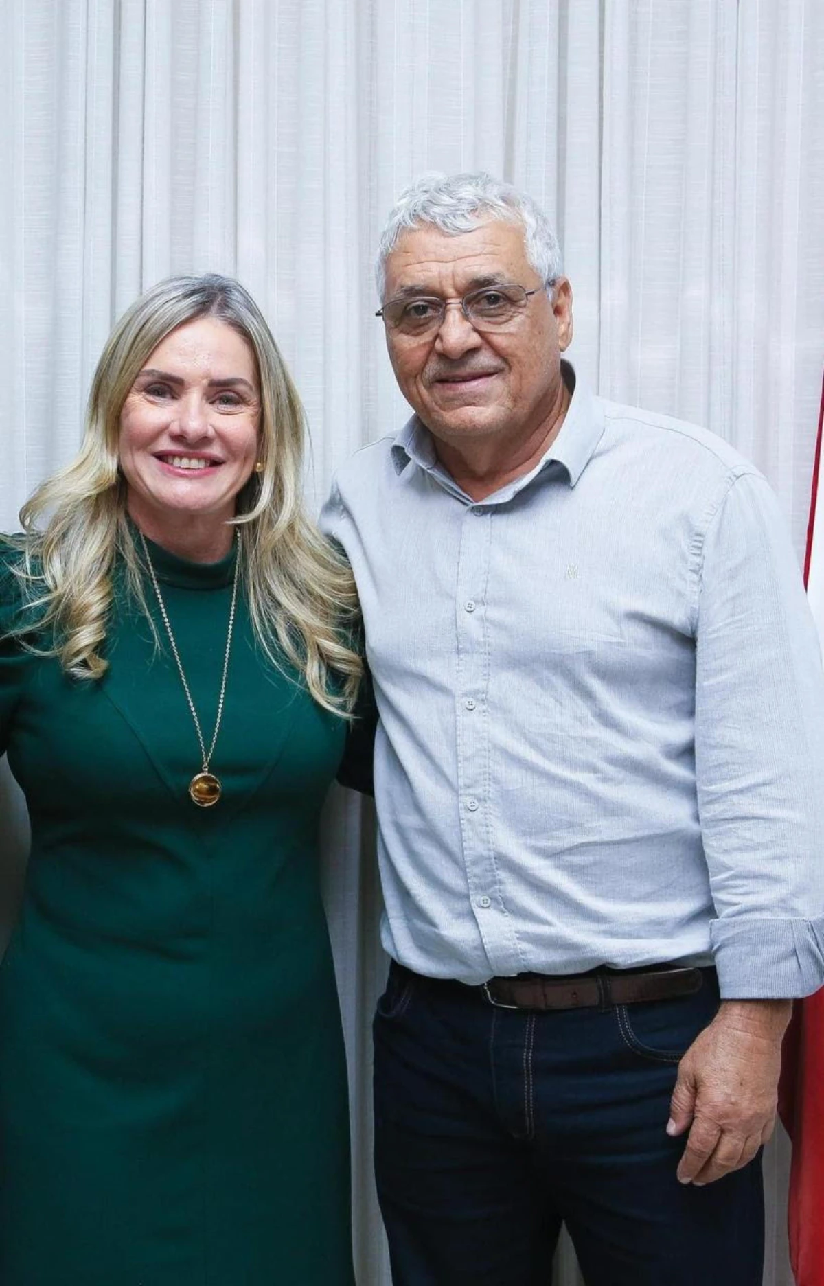 Ivana Bastos e Valtécio Aguiar garantem mais de R$ 278 mil em obras de iluminação pública para Caetité