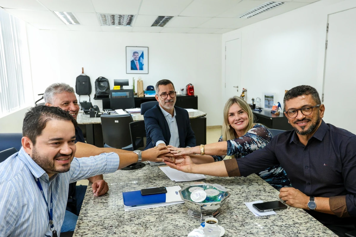 Após luta de Ivana Bastos, mais 70 famílias de Guanambi serão beneficiadas com água de qualidade