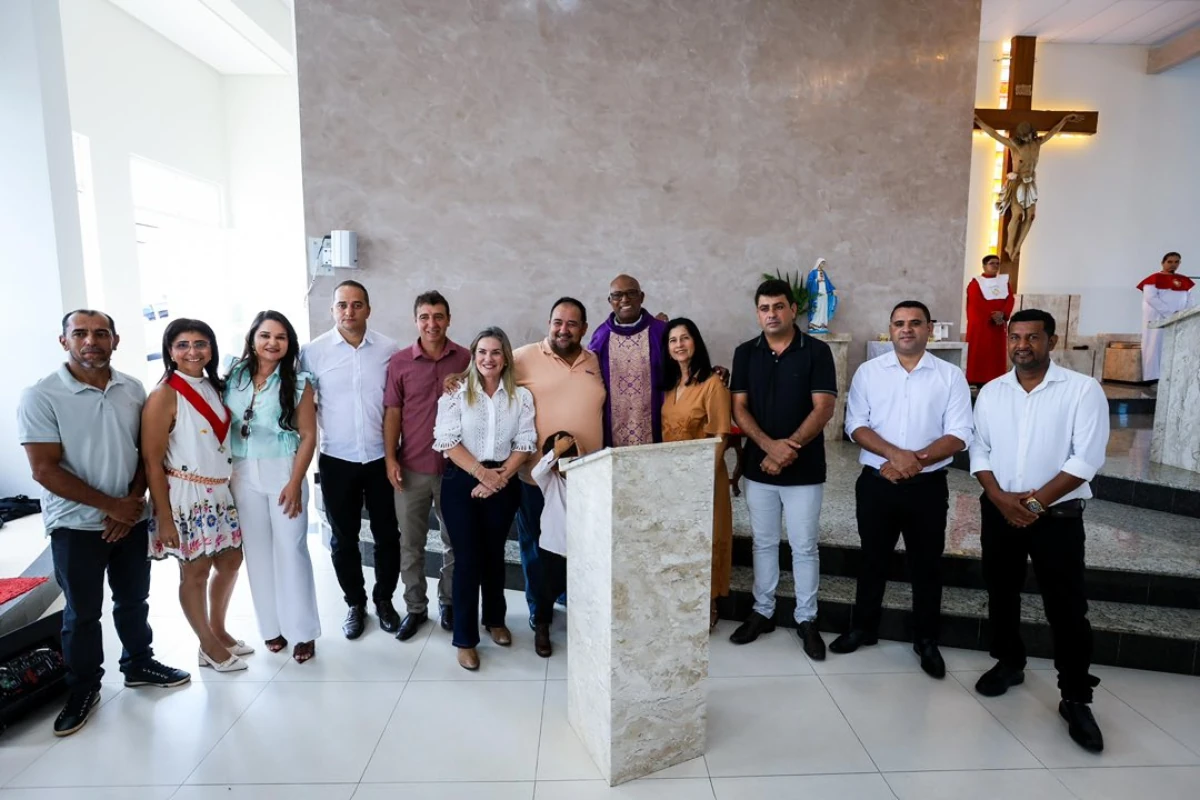 Ivana Bastos participa de celebração de aniversário de Botuporã e visita Novo Horizonte