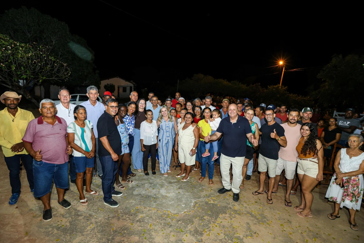 Após empenho de Ivana Bastos, mais 160 famílias terão água nas torneiras em Guanambi