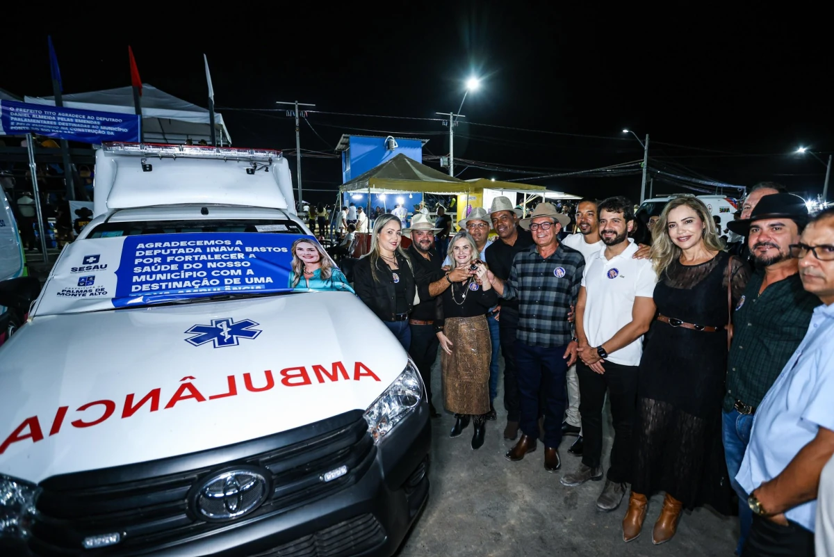 Ivana Bastos participa da Vaquejada de Palmas de Monte Alto e entrega investimentos para o município